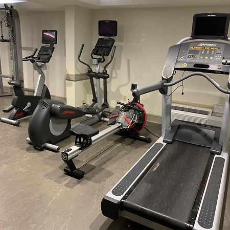 Holiday Inn Express Atlanta Airport - North, An Ihg Hotel カレッジパーク エクステリア 写真