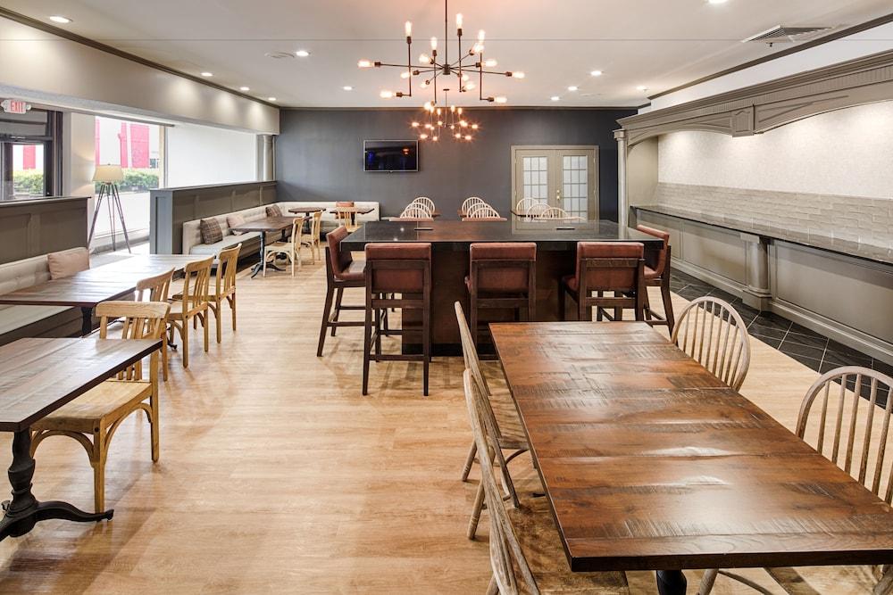 Holiday Inn Express Atlanta Airport - North, An Ihg Hotel カレッジパーク エクステリア 写真