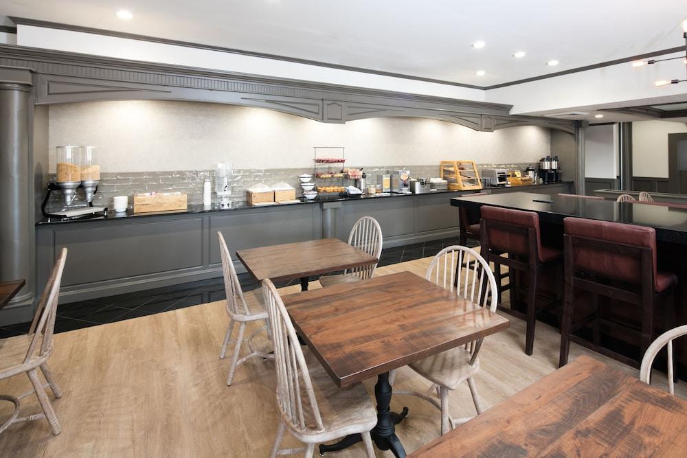Holiday Inn Express Atlanta Airport - North, An Ihg Hotel カレッジパーク エクステリア 写真