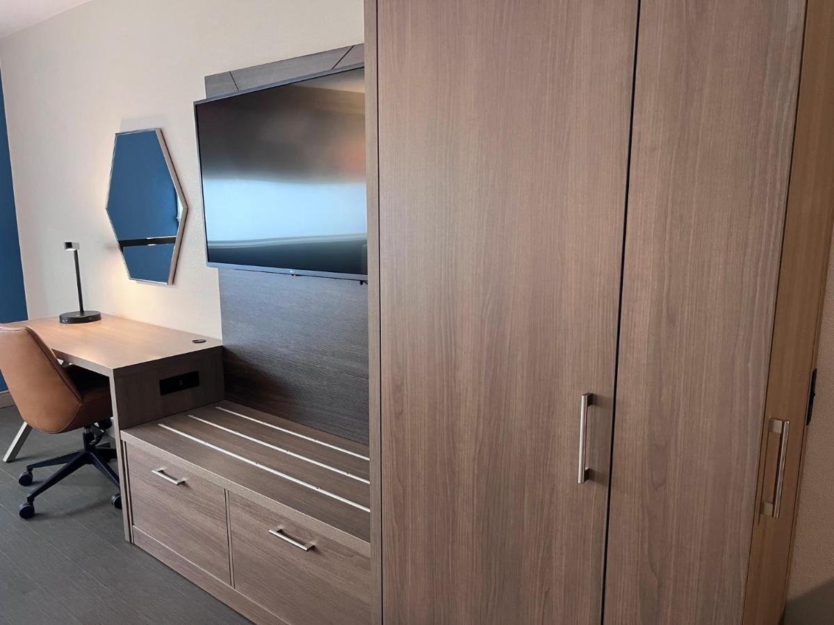 Holiday Inn Express Atlanta Airport - North, An Ihg Hotel カレッジパーク エクステリア 写真