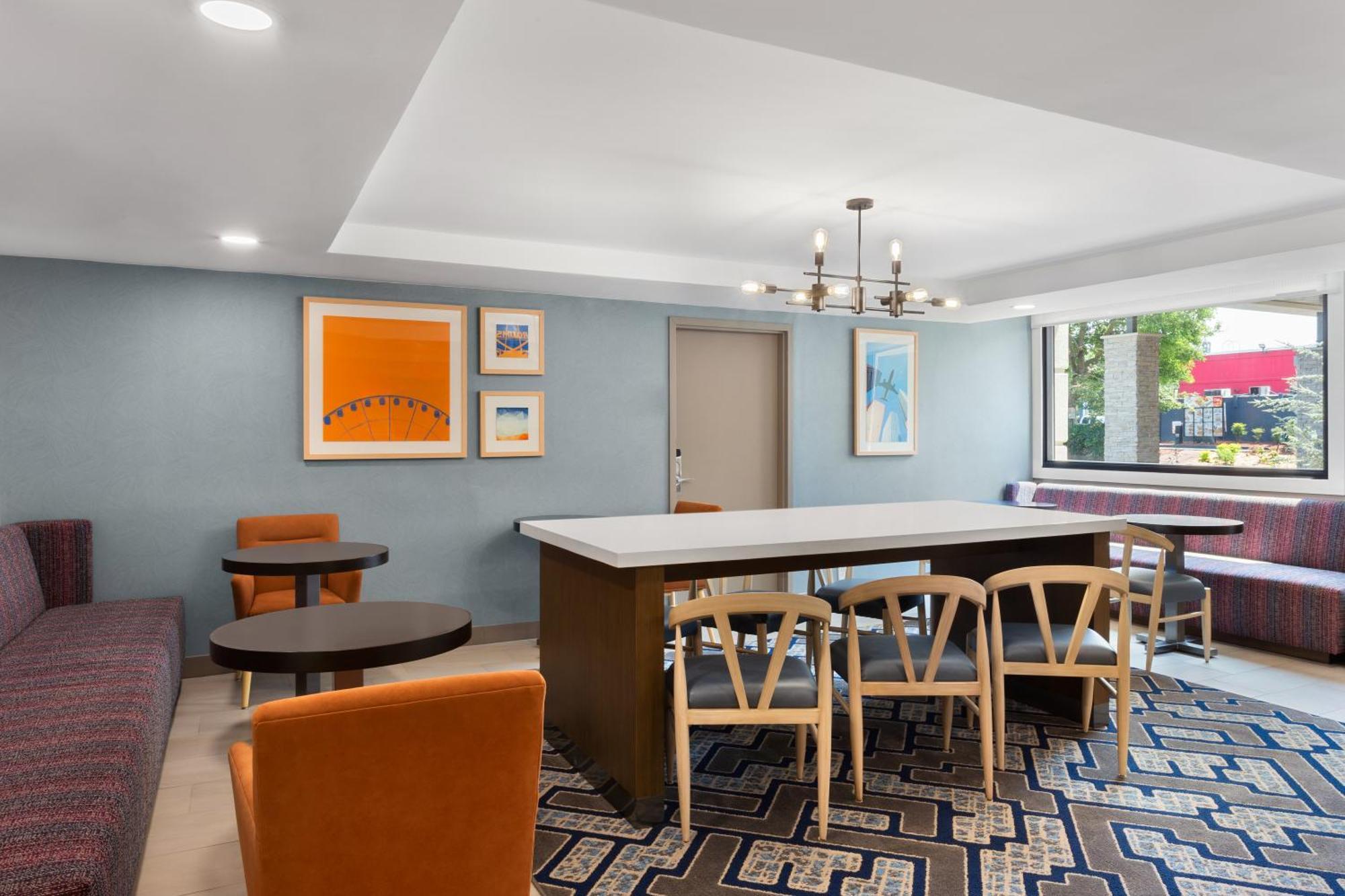 Holiday Inn Express Atlanta Airport - North, An Ihg Hotel カレッジパーク エクステリア 写真