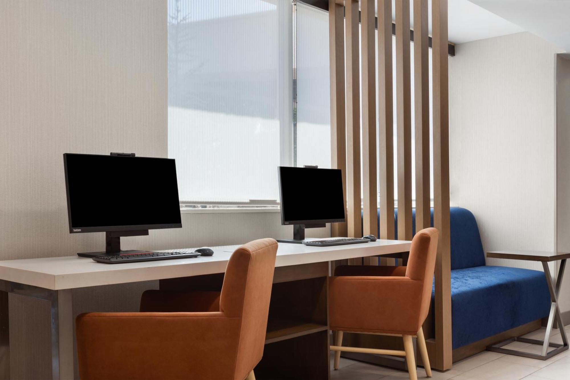 Holiday Inn Express Atlanta Airport - North, An Ihg Hotel カレッジパーク エクステリア 写真